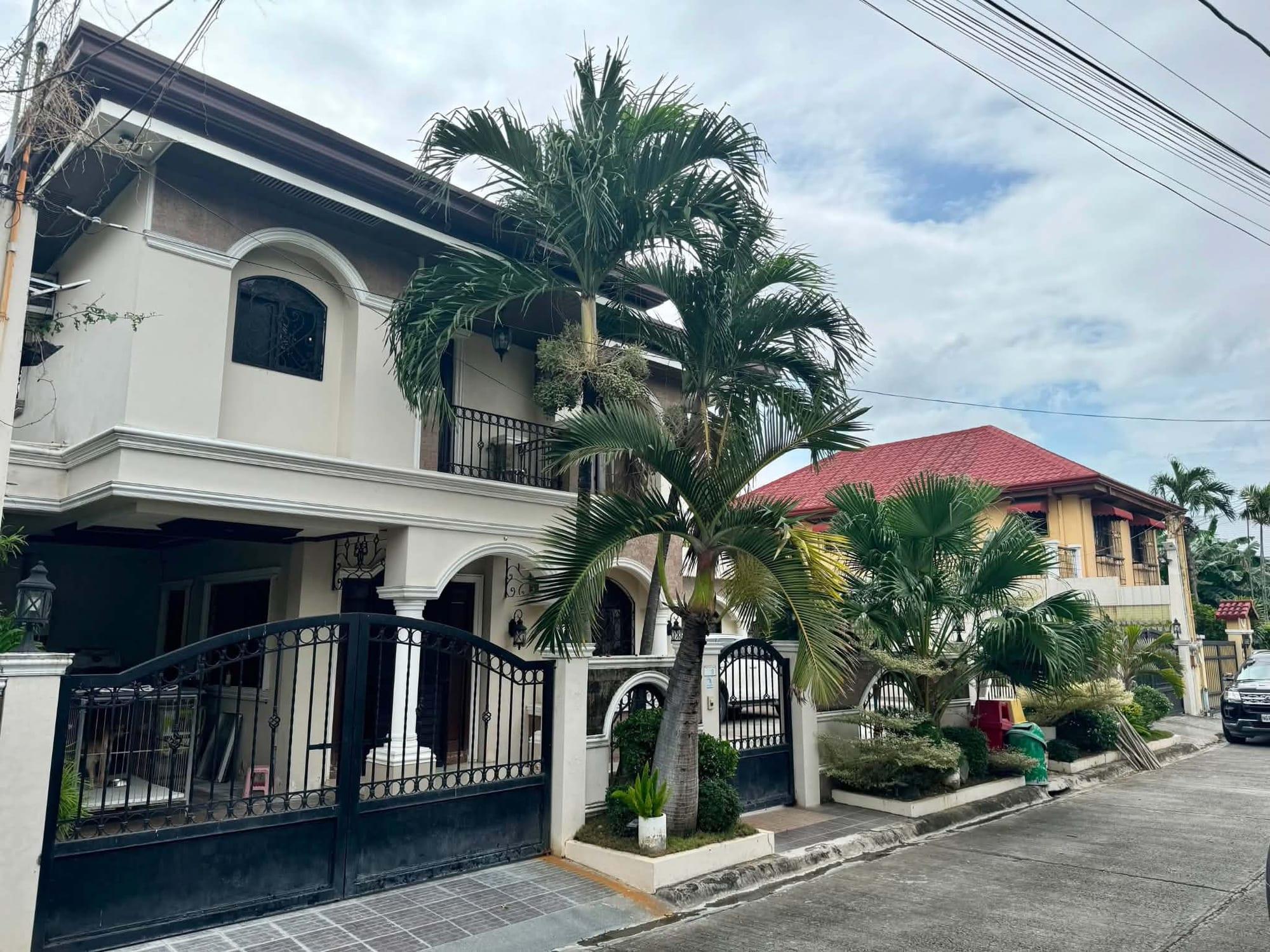 Parkplace Village Imus – 5-Bedroom House and Lot